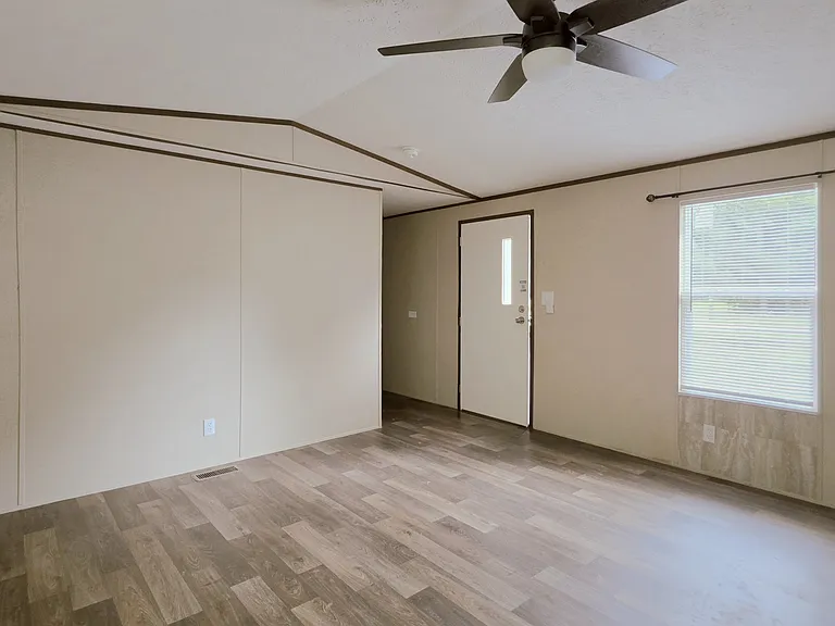 1160 Sioux Swamp Dr — Photo 3