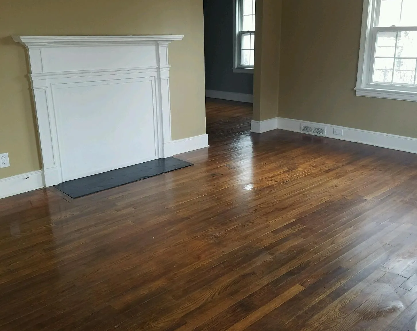 3 bed, $1,750 — Photo 2