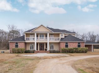 5022 Plantation Rd, Alexandria, LA 71303