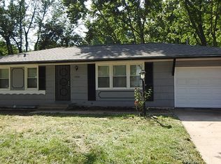 3530 S Phelps Rd, Independence, MO 64055
