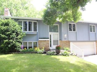 6808 Forestview Ln N, Maple Grove, MN 55369