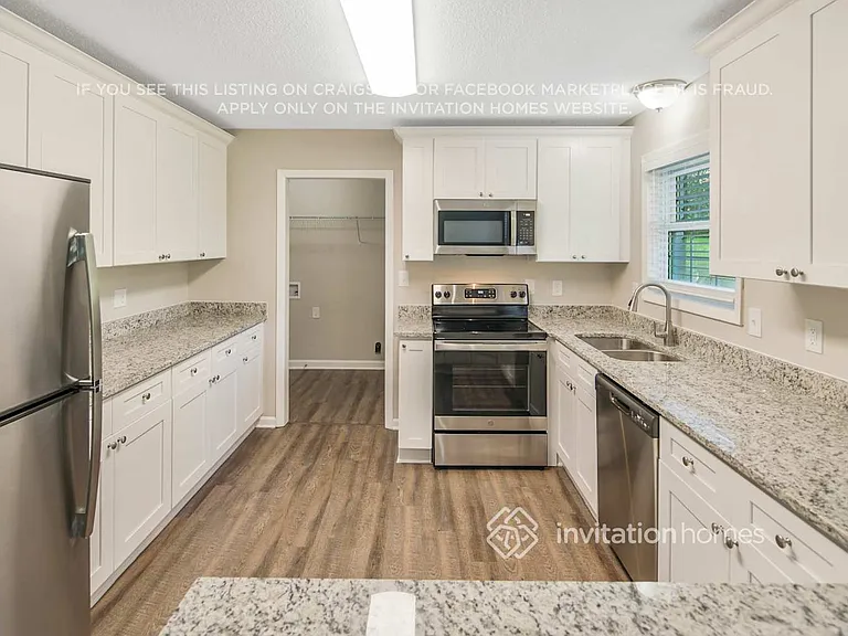 4220 Artdale Rd SW — Photo 9
