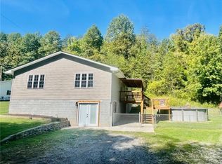 132 Gable Dr, South Charleston, WV 25309
