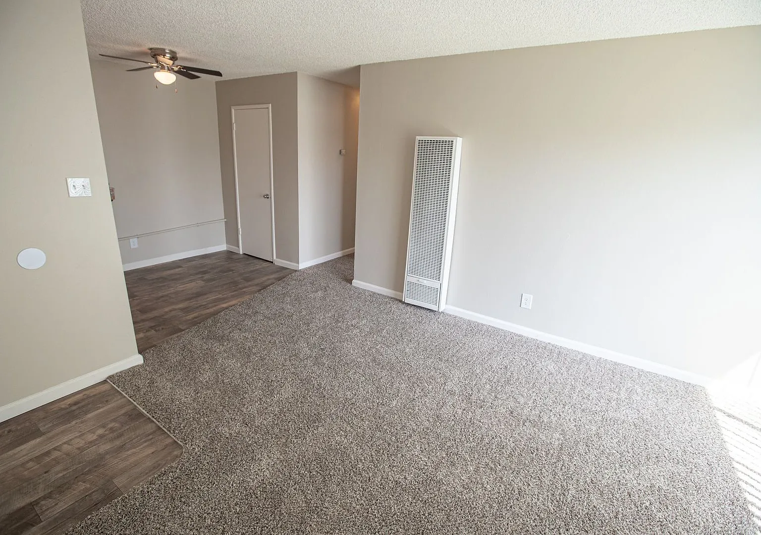 Ventura Gardens Apartments — Photo 2