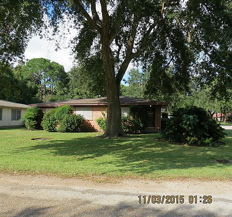 1st image of 2702 John Dr