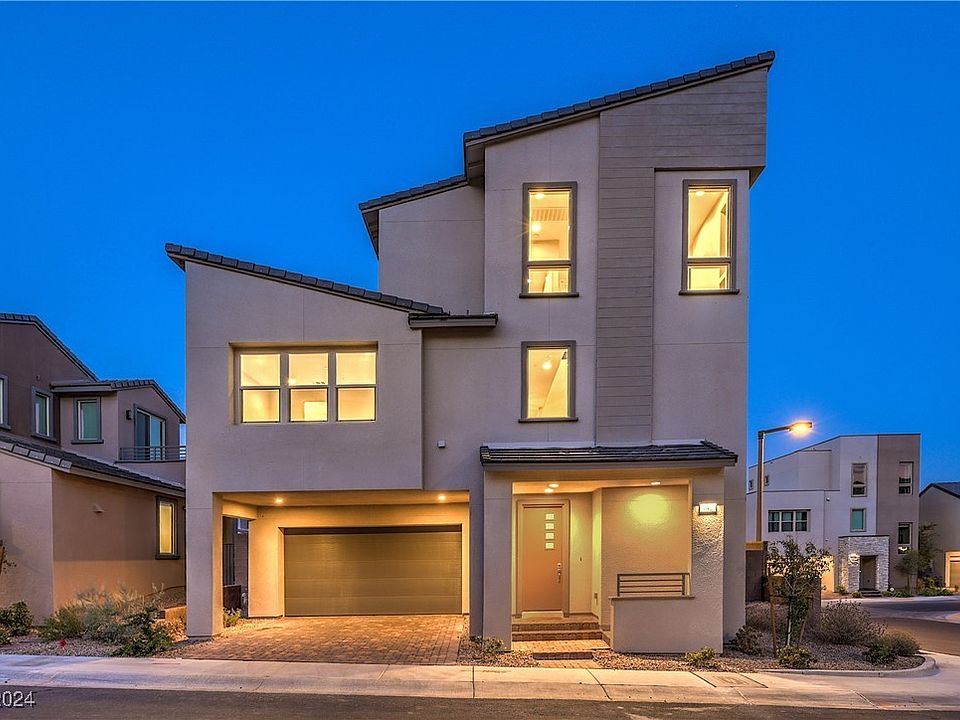 1st image of 642 Angel Aura St