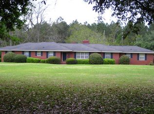 681 W Railroad St S, Pelham, GA 31779