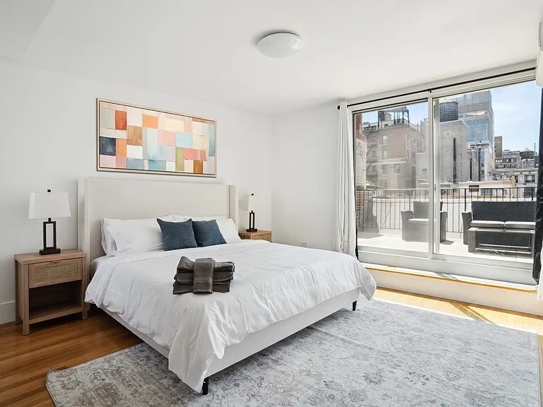 125 E 83rd St #Penthouse 9 — Photo 6