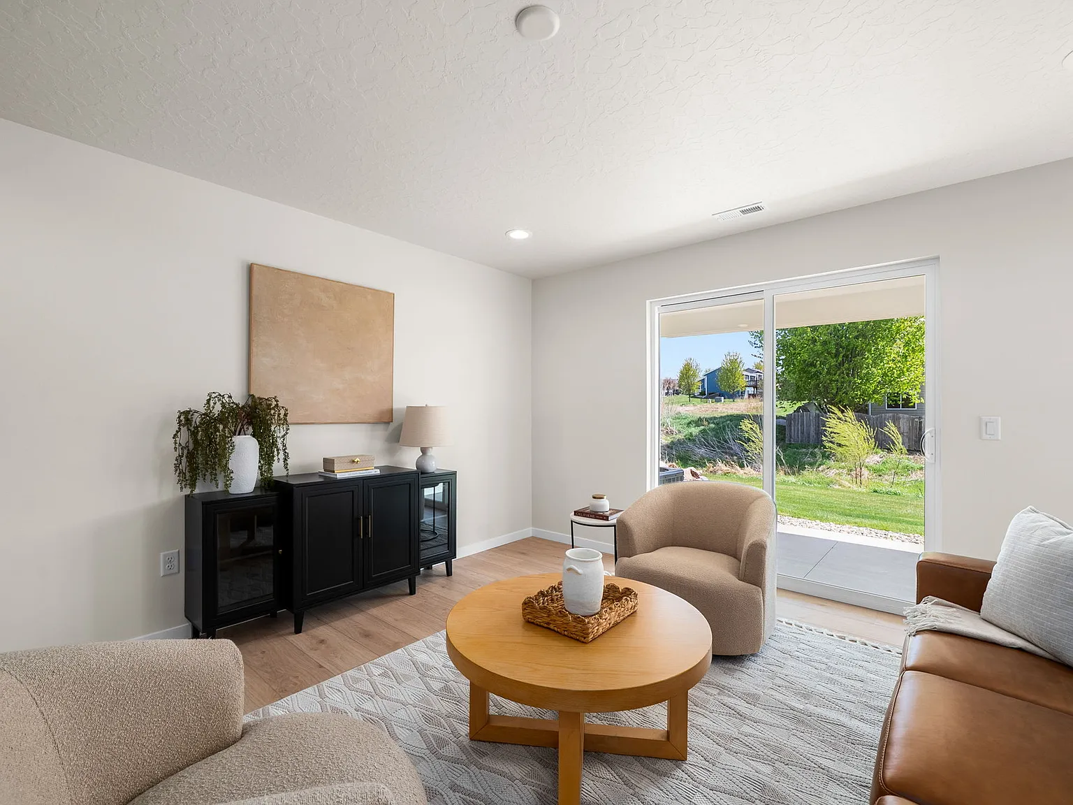 5425 W Liberator Cir — Photo 3