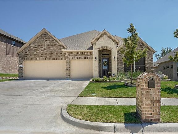 3rd image of 2810 Palmerston Dr