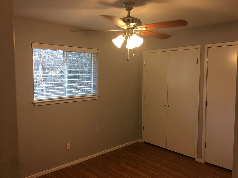 5306 Woodrow Ave — Photo 10