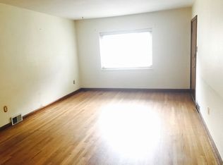 518 41st St SE #A, Charleston, WV 25304