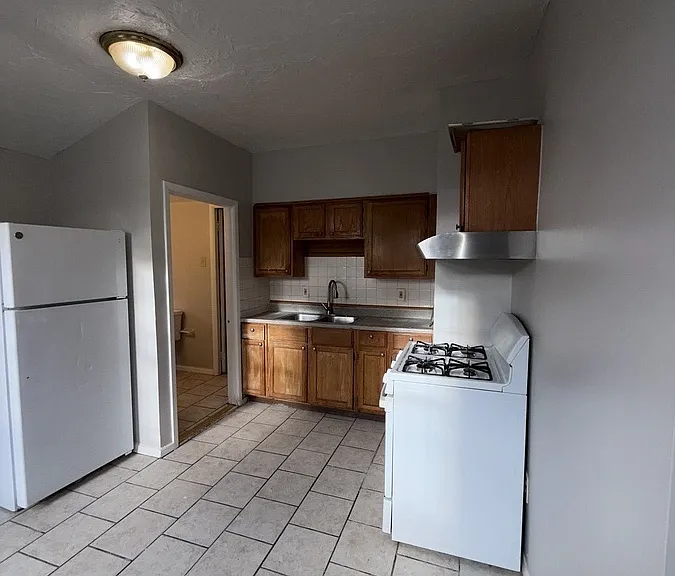 3417 Storer Ave — Photo 10