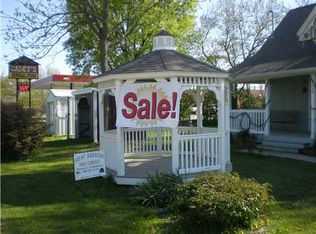 1535 State St, Ely, IA 52227