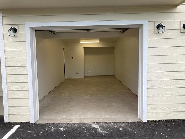 7128 W Heritage St — Photo 32