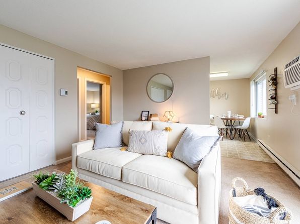 595 Merrill Ln #525-109