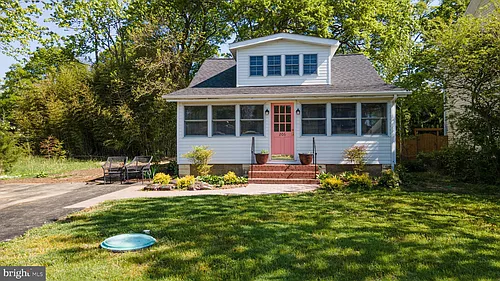 206 Linden Ave Photo 1