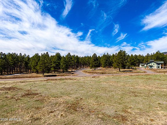 3rd image of 8655 VISTA PEAK Way #34