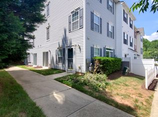 2831 Barrymore St UNIT 100, Raleigh, NC 27603