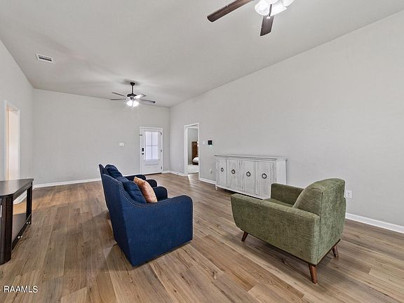 4th image of 106 Gentle Crescent Ln