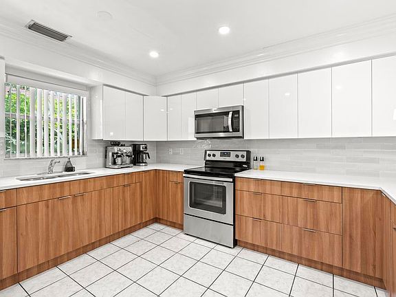 4th image of 525 Fleming Avenue