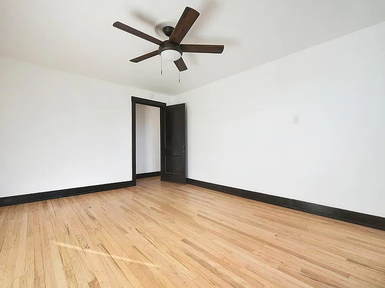 209 Mary St #2 — Photo 17