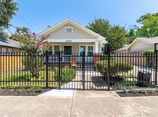 3005 Webster St, Houston, TX 77004