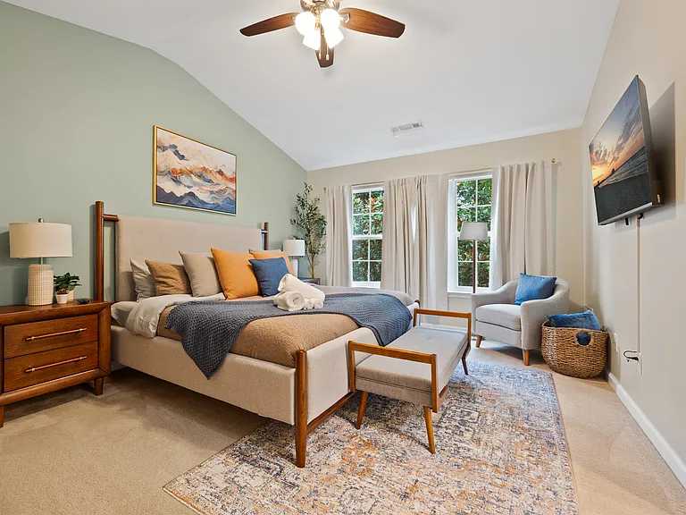 13581 Weycroft Cir — Photo 4