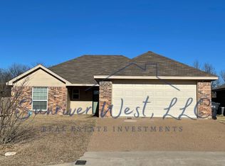 7505 Pedernales Dr, Waco, TX 76708