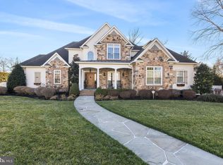 40 Oak Ave, Barrington, NJ 08033