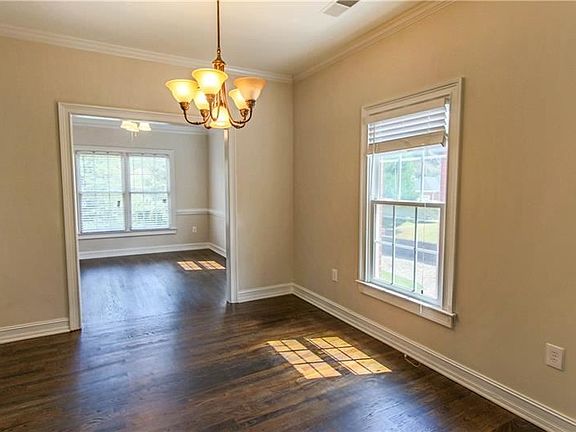 4th image of 2110 Stockton Walk Ln