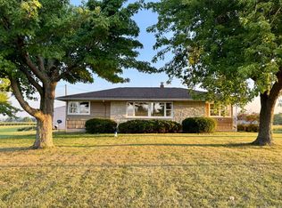 577 W Glendora Rd, Buchanan, MI 49107