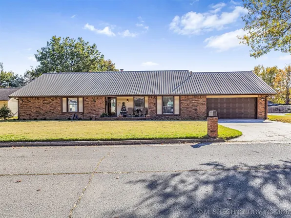 336 SE 16th St, Pryor, OK 74361