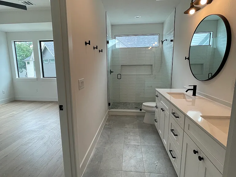 1140 Webberville Rd #1 — Photo 3