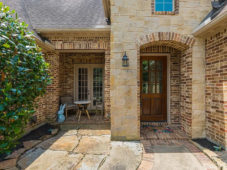 31 Woodglade Way — Photo 5