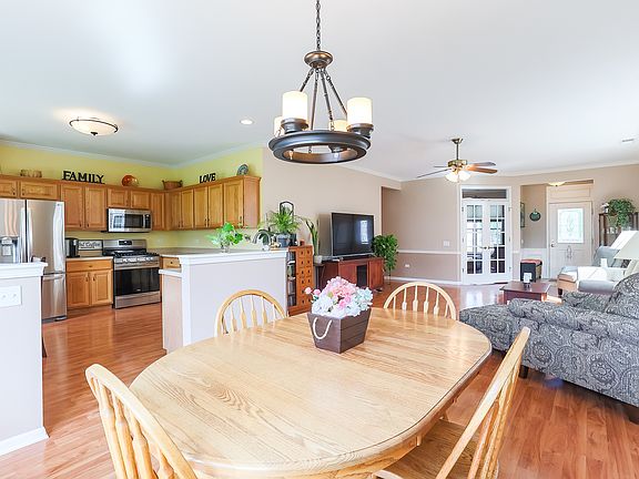 5th image of 13755 Wilshire Way