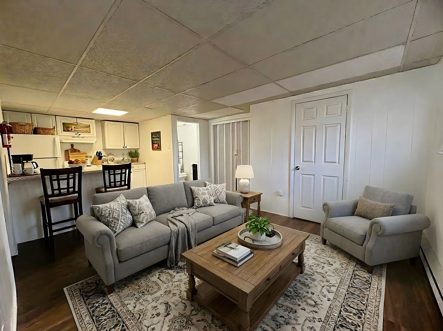 534 W Market Street — Photo 1