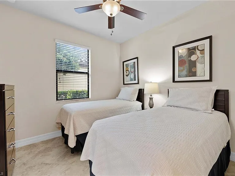 9254 Veneto Pl — Photo 13