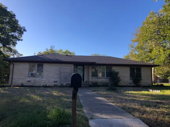 1517 Prather St, Taylor, TX 76574