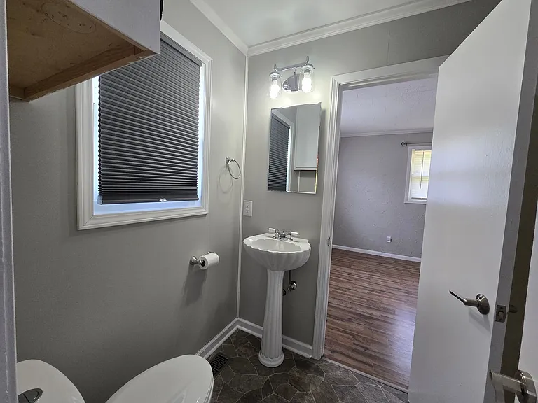 4665 Peace Rd — Photo 16