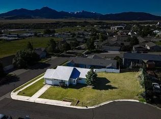 1304 Absaroka Ct, Livingston, MT 59047