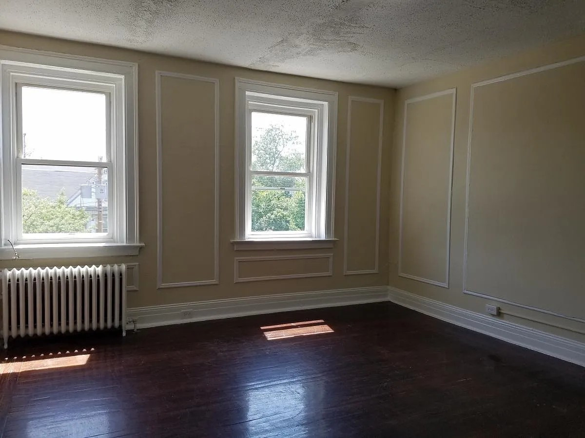 3 bed, $1,575 — Photo 3