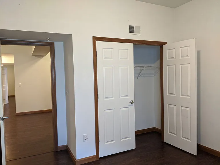112 College Avenue — Photo 65