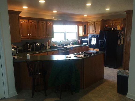 4th image of 416 Manchester Dr