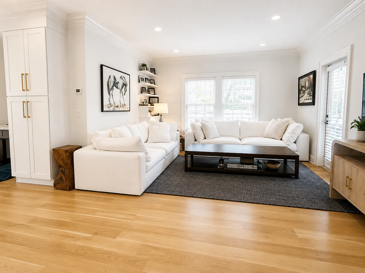 4 bed, 3.5 bath, 3038 sqft, $13,500 — Photo 3