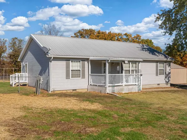 2080 Route 166, Creal Springs, IL 62922