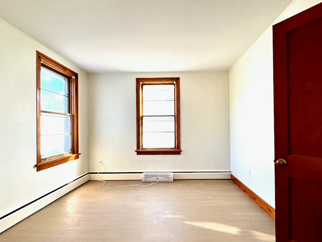 2 bed, 1000 sqft, $1,750 — Photo 3