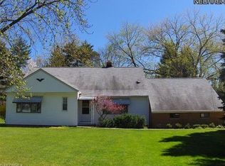 5969 Robertdale Rd, Bedford, OH 44146