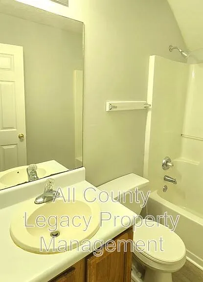 700 Rosehip Ln #A — Photo 6