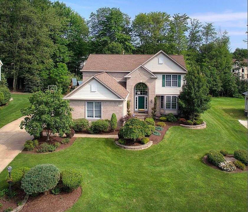 1st image of 1415 Honeygold Ln